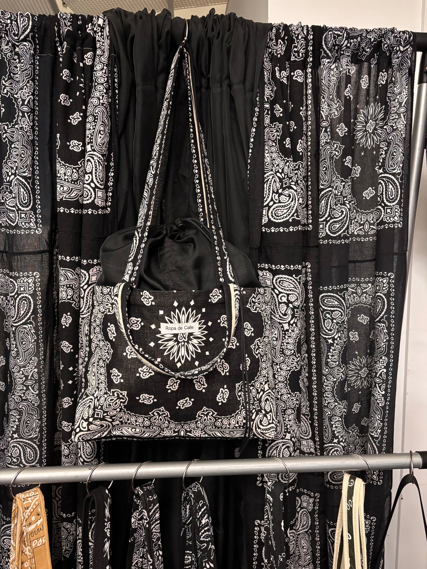 Mid Bodega Paisley bag